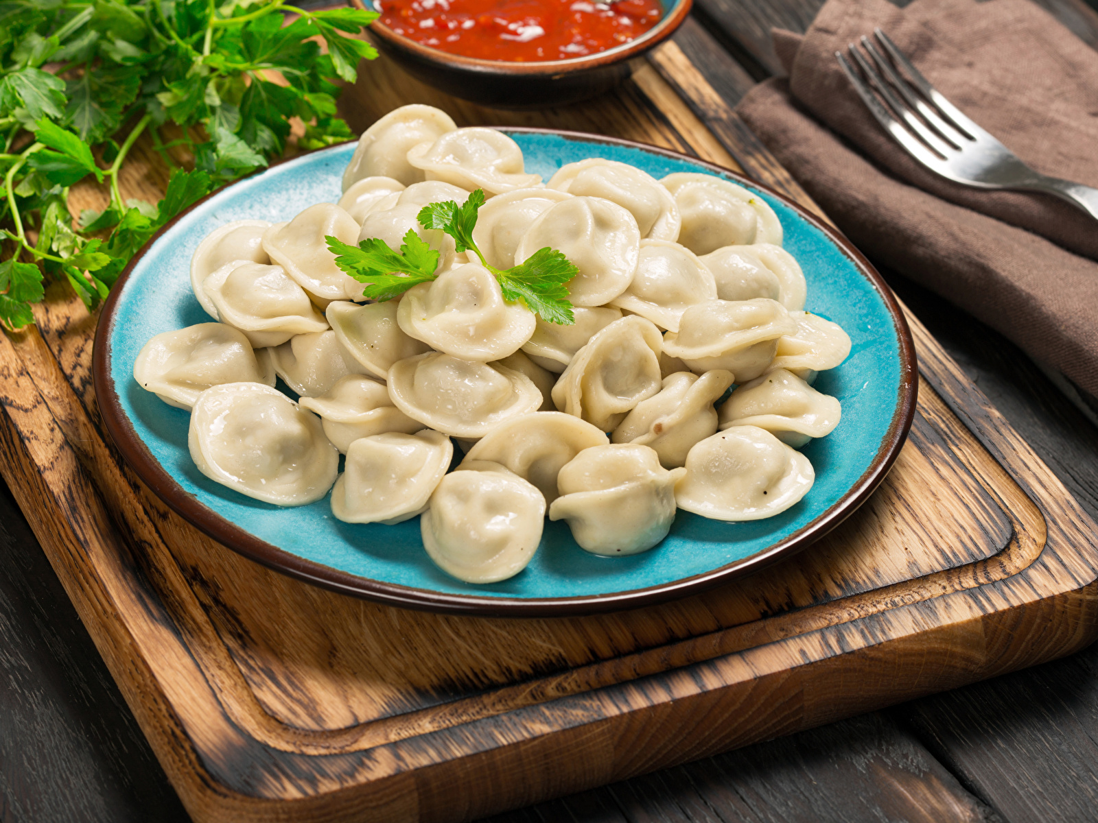 Доставка пельменей в Иерусалиме: Наслаждайтесь натуральными вкусами с Sara&Avraham